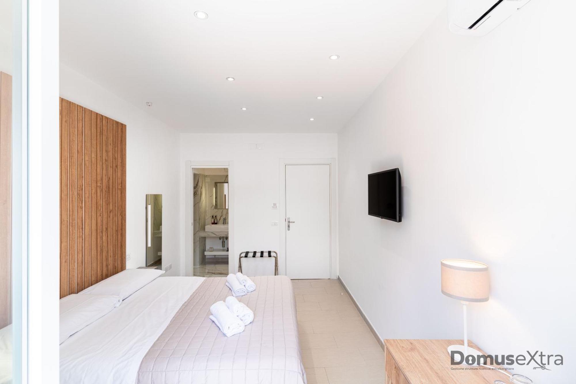 Olivia'S Home By Domusextra Naples Exterior photo